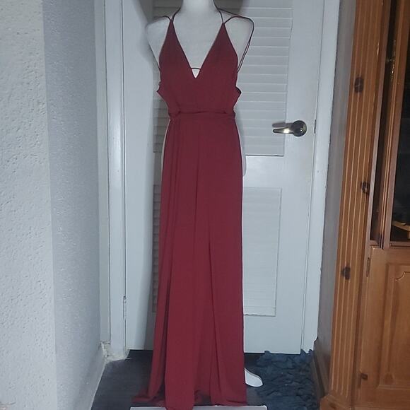 Luxxel Strapped Keyhole Front  Burgundy Wide Leg  Belted  Elastoc Jumpsuit M - Picture 2 of 13